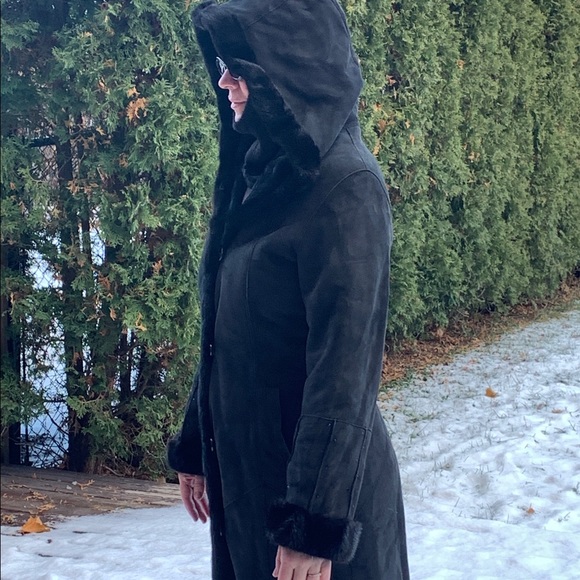 SHEARLING LONG HOODED COAT - Picture 4 of 14